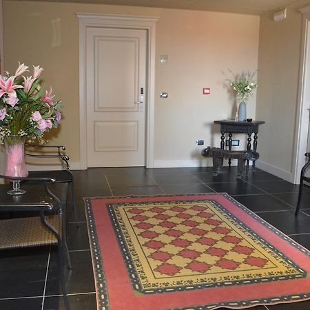 Roccamonfina Palace Hotel Екстериор снимка
