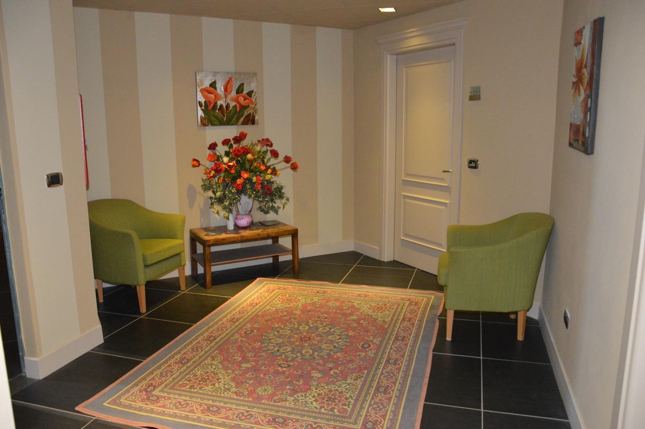 Roccamonfina Palace Hotel Екстериор снимка