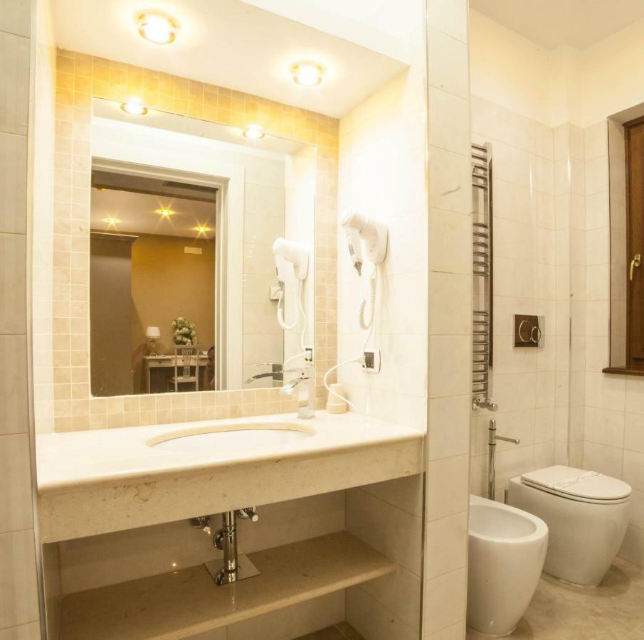 Roccamonfina Palace Hotel Екстериор снимка